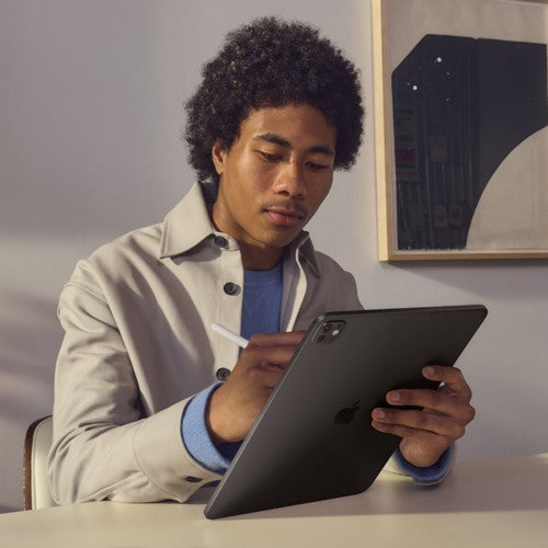 Apple iPad 13-inch Pro Wi‑Fi 2TB with standard glass - Space Black