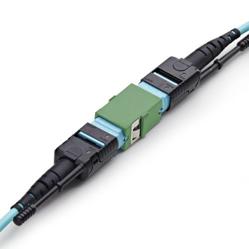 StarTech.com MPOSMAPCGNCOUPLER fibre optic adapter MPO/MTP 1 pc(s) Green