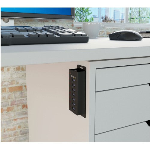 StarTech.com 7-Port USB 3.0 Hub - Desktop or Wall-Mountable Metal Enclosure~7-Port USB 3.0 Hub (5Gbps) - Desktop or Wall-Mountable Metal Enclosure