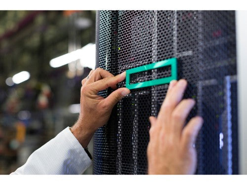 HPE DL560 Gen10 Prem 6SFF+2NVMe Bay1 Kit slot expander