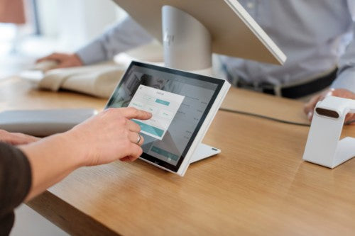 HP Engage One 145 i5-7300U 2.6 GHz All-in-One 35.6 cm (14") 1920 x 1080 pixels Touchscreen Black