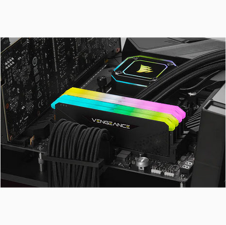 Corsair Vengeance RGB memory module 32 GB 2 x 16 GB DDR4 288-pin DIMM