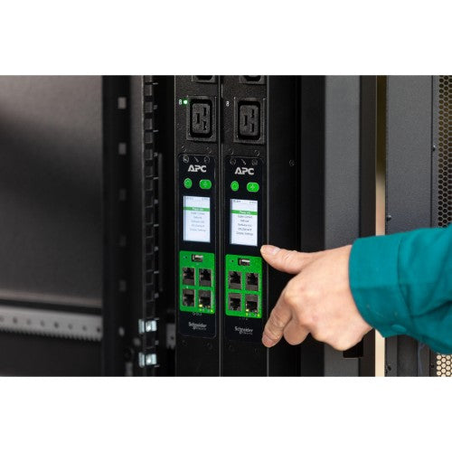 APC Easy PDU Metered ZeroU 16A 230V (18)C13 (3)C19 IEC309
