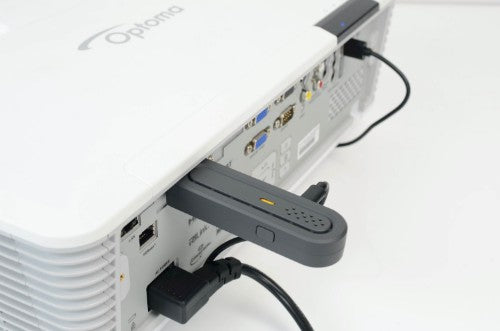 Optoma QuickCast starter kit wireless presentation system HDMI Dongle