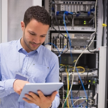 Schneider Electric Maintenance contract, Installation and Configuration, Data Center Expert health check, periodic, 2 visits per year, optimize usage of DCIM tool