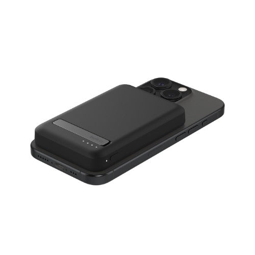 Belkin BoostCharge Pro Wireless charging Black
